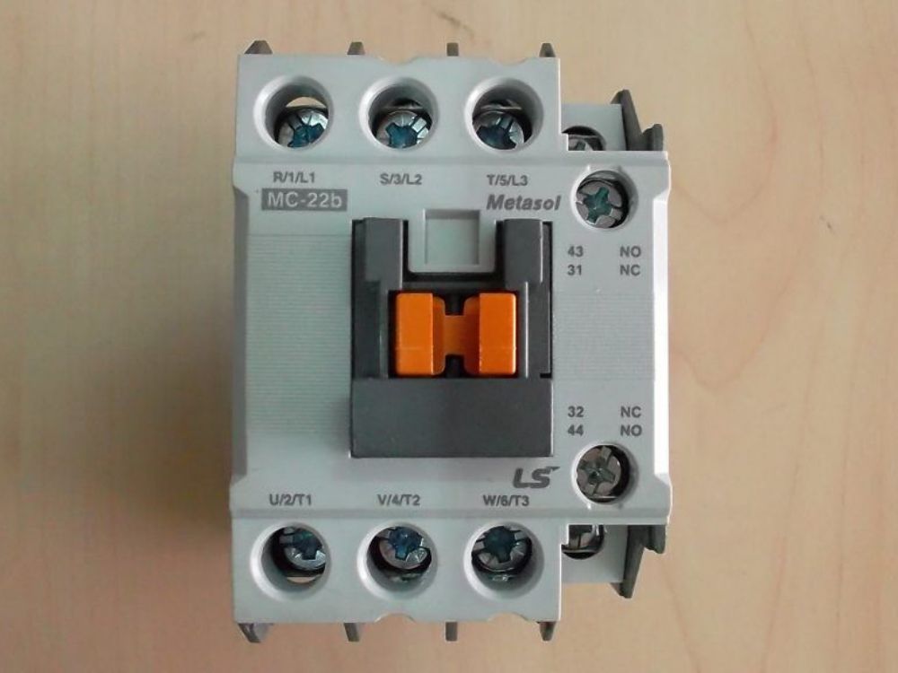 Air circuit breaker là gì? Cấu tạo và ưu thế khi sử dụng ACB?